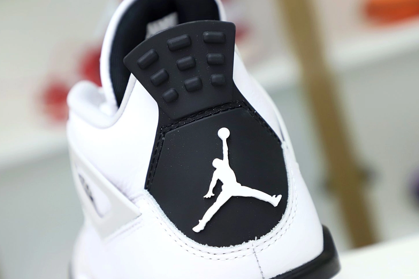 MILITARY AIR BLACK 4 JORDAN 0302